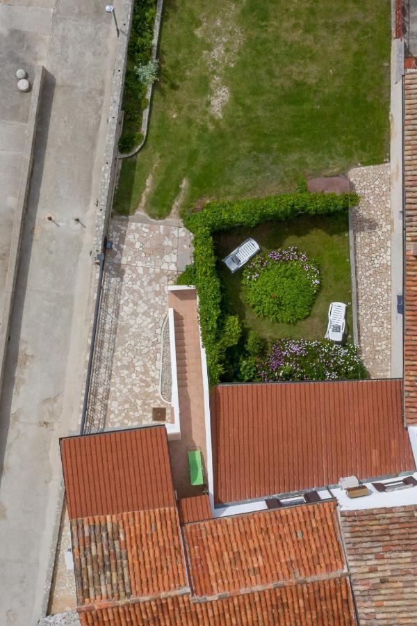 Apartments By The Sea Nerezine, Losinj - 7963 Exterior photo